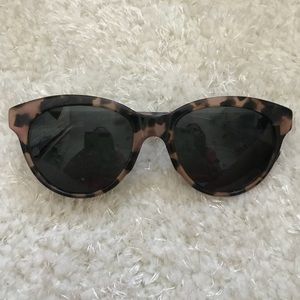 WARBY PARKER Piper Sunglasses (Petal Tortoise)